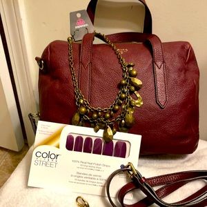Fossil Sydney Burgundy crossbody Satchel🎄✨✨